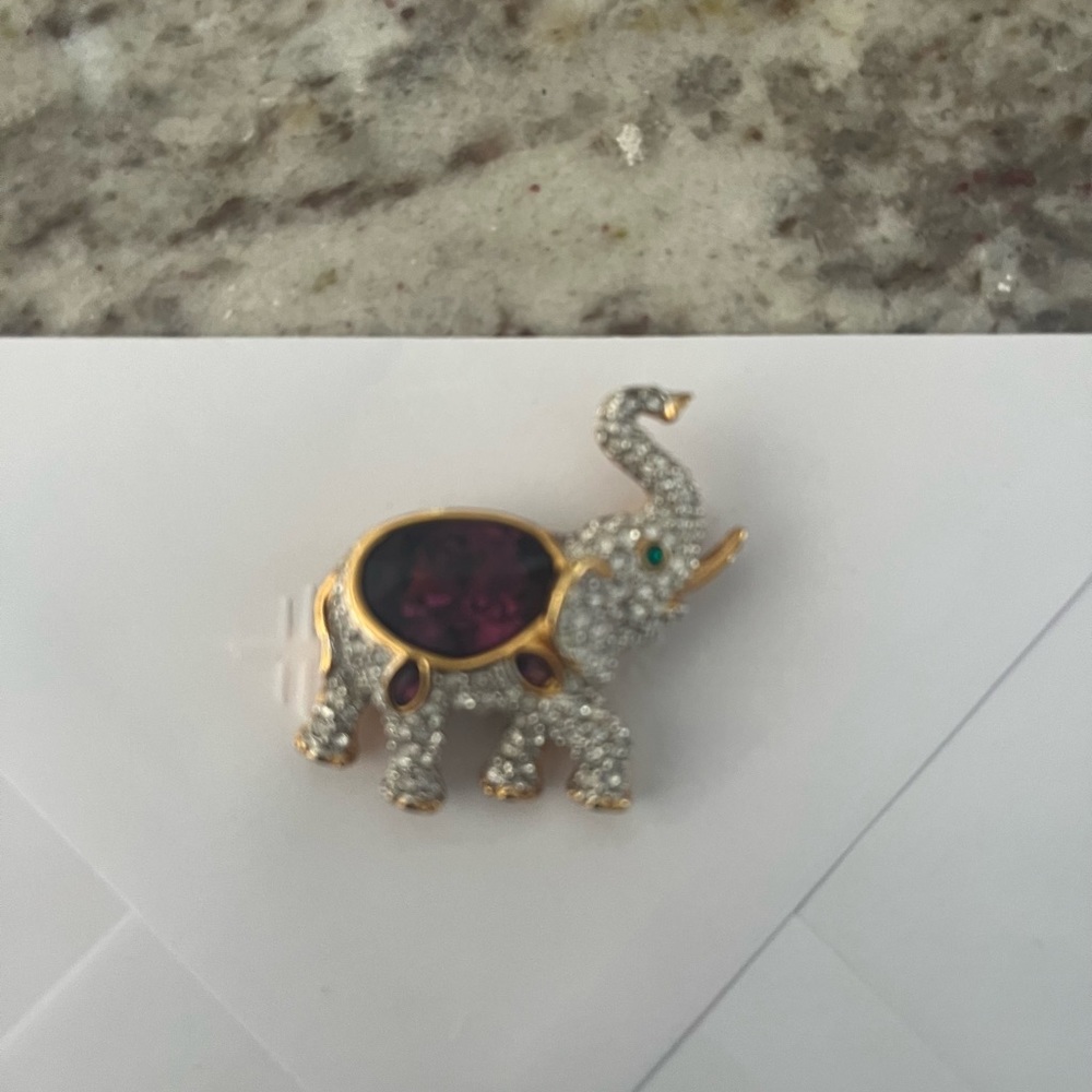Swarovski crystal elephant pin